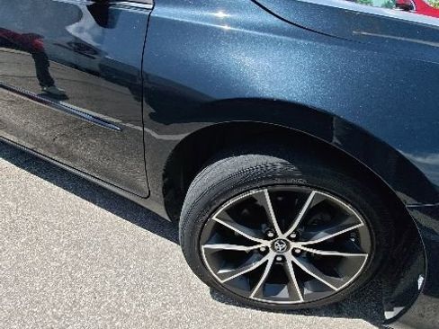Used 2016 Toyota Camry XSE w/ Moonroof Package FWD image 14
