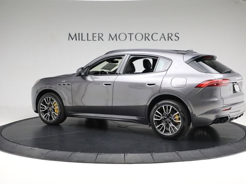 New 2024 Maserati Grecale GT image 9