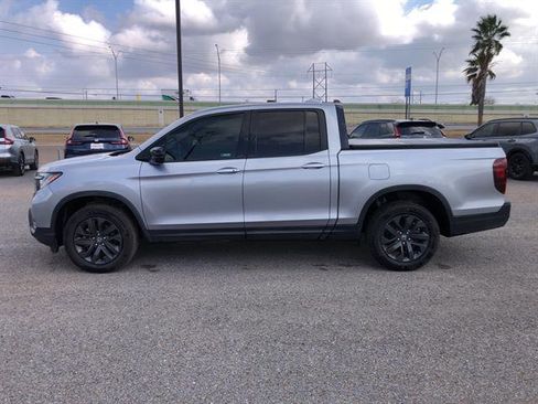 Used 2022 Honda Ridgeline Sport image 4