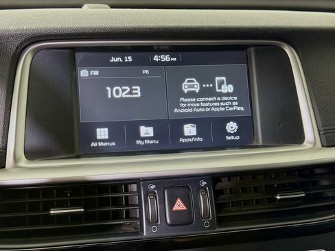 Used 2020 Kia Optima LX FWD image 23