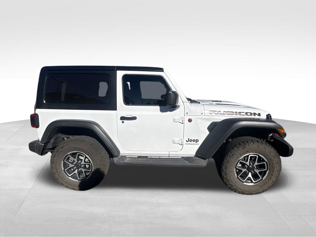 Used 2024 Jeep Wrangler Rubicon w/ Technology Group AWD/4WD image 3