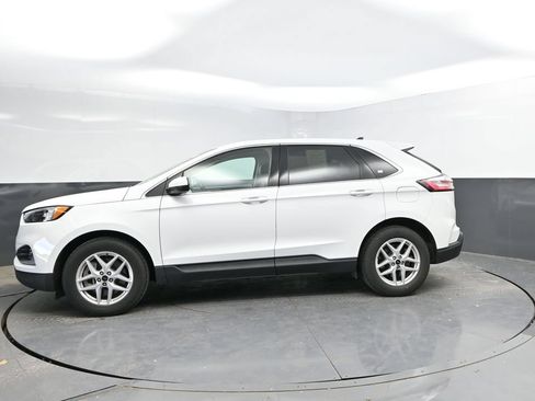 Used 2024 Ford Edge SEL AWD/4WD image 6