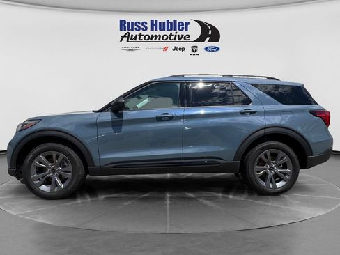 New 2026 Ford Explorer Active w/ Active Comfort Package AWD/4WD image 2