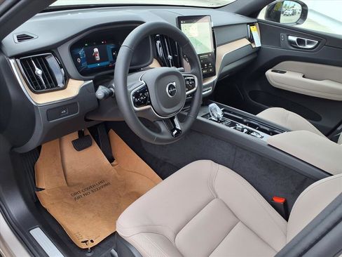 New 2026 Volvo XC60 B5 Plus w/ Protection Package Premier image 12