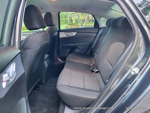 Used 2024 Kia Forte LXS image 19