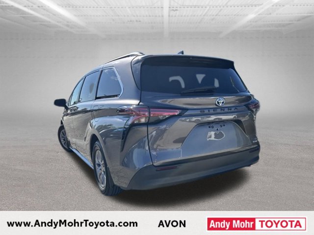 Used 2021 Toyota Sienna LE FWD image 15