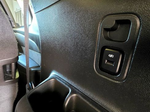 Used 2023 Chevrolet Traverse High Country AWD/4WD image 60