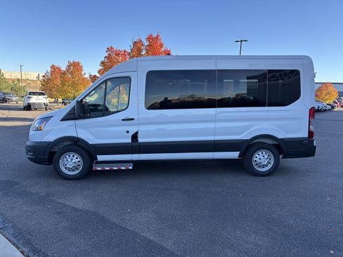 Used 2025 Ford Transit 350 XL image 4
