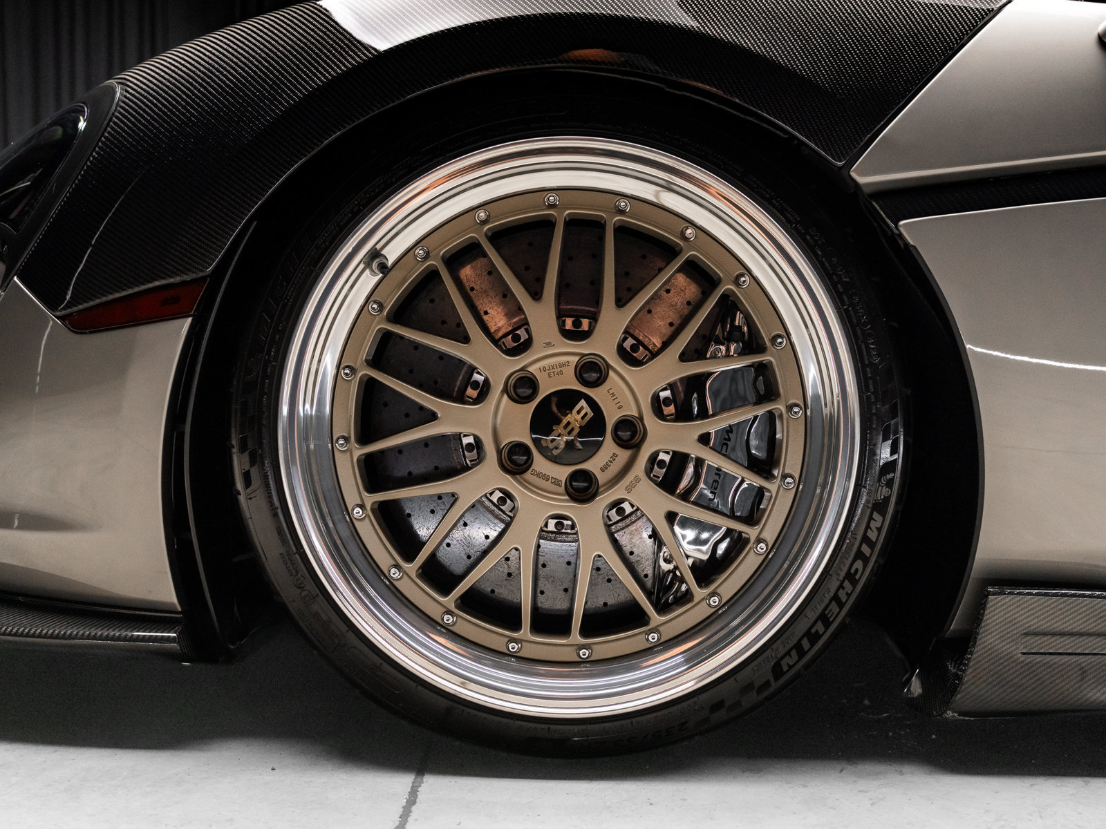 Used 2017 McLaren 570S Coupe RWD image 5
