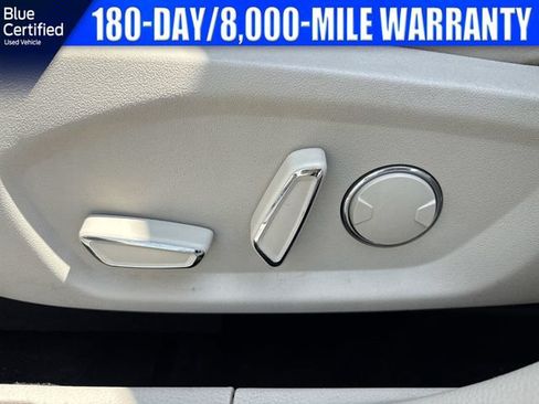 Used 2018 Ford Fusion Platinum FWD image 21