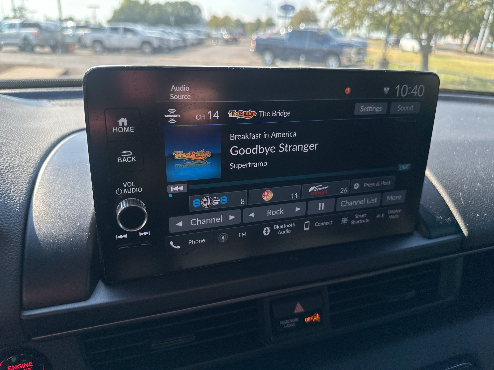 Used 2025 Honda Pilot TrailSport image 31