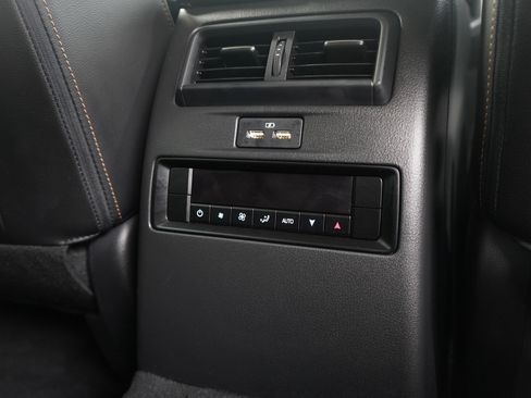 Used 2025 MAZDA CX-90 3.3 Turbo w/ Select Package image 14