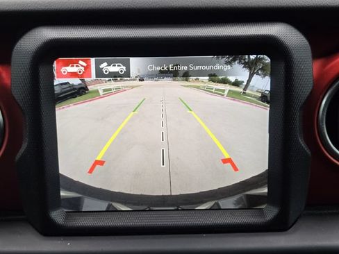 Certified 2021 Jeep Wrangler Rubicon AWD/4WD image 23