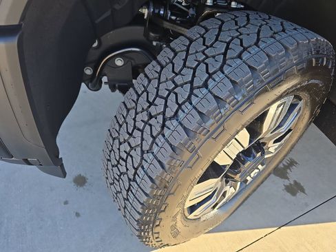 New 2026 GMC Sierra 2500 Denali image 32