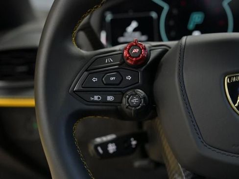 Used 2024 Lamborghini Revuelto image 46