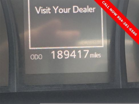 Used 2019 Toyota Camry SE image 30