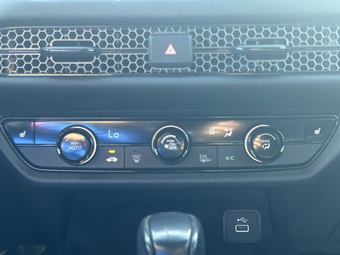 Certified 2024 Honda HR-V Sport image 16