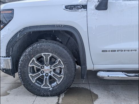 New 2026 GMC Sierra 1500 SLE AWD/4WD image 10