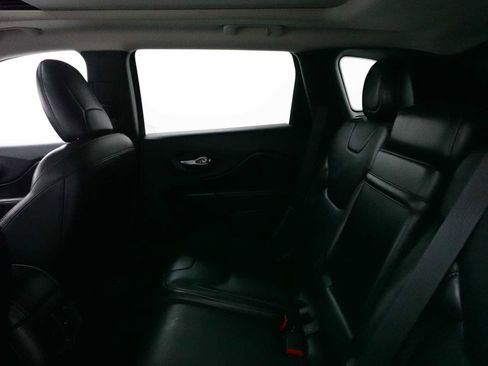 Used 2016 Jeep Cherokee Limited AWD/4WD image 24