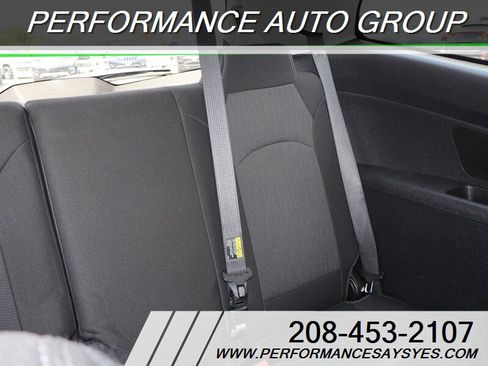 Used 2016 Chevrolet Traverse LT FWD image 12