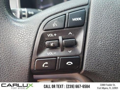 Used 2019 Hyundai Tucson SE FWD image 25