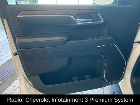 Used 2024 Chevrolet Silverado 1500 RST w/ Protection Package AWD/4WD image 9