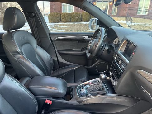 Used 2016 Audi SQ5 Premium Plus w/ Technology Package image 45