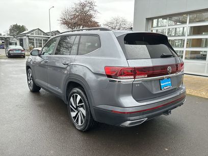 Used 2024 Volkswagen Atlas SE
