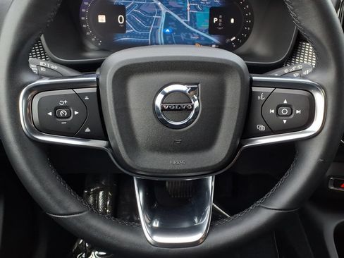 Certified 2023 Volvo XC40 B5 Plus w/ Climate Package AWD/4WD image 13