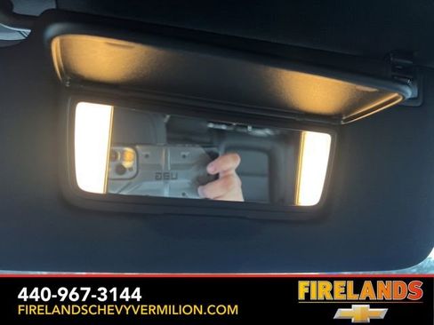 New 2026 Chevrolet Equinox LT w/ Convenience Package II FWD image 23