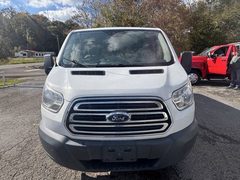 Used 2018 Ford Transit 350 XLT RWD image 2