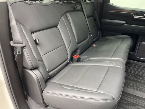 Used 2026 GMC Sierra 1500 Denali w/ Technology Package AWD/4WD image 21