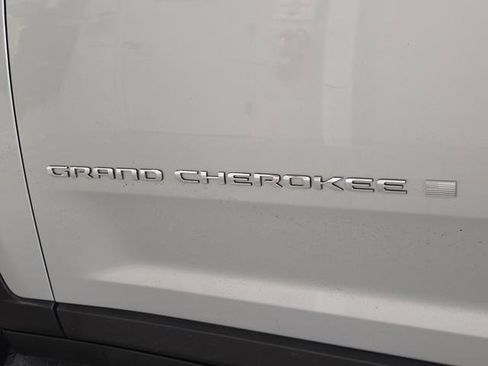 Used 2021 Jeep Grand Cherokee L Limited AWD/4WD image 41