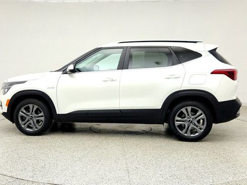 Used 2023 Kia Seltos S AWD/4WD image 8