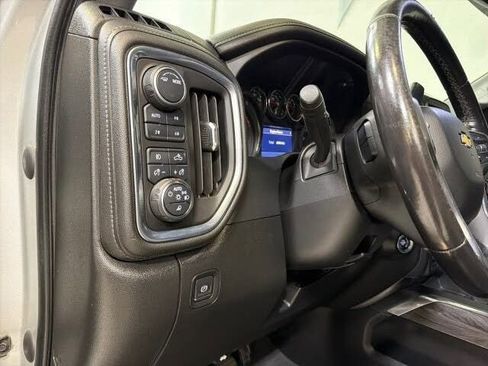 Used 2021 Chevrolet Silverado 3500 LTZ w/ LTZ Texas Edition AWD/4WD image 15