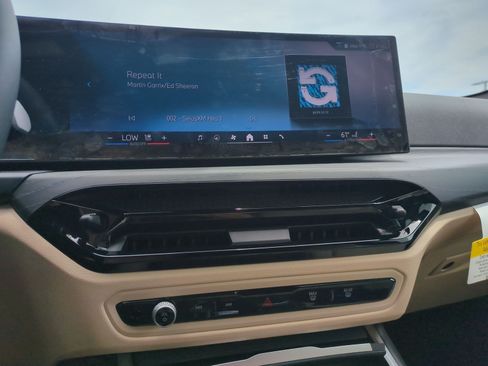 New 2026 BMW 430i xDrive Coupe w/ Parking Assistance Package AWD/4WD image 29