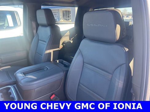 Certified 2022 GMC Sierra 1500 Denali w/ Denali Reserve Package image 28