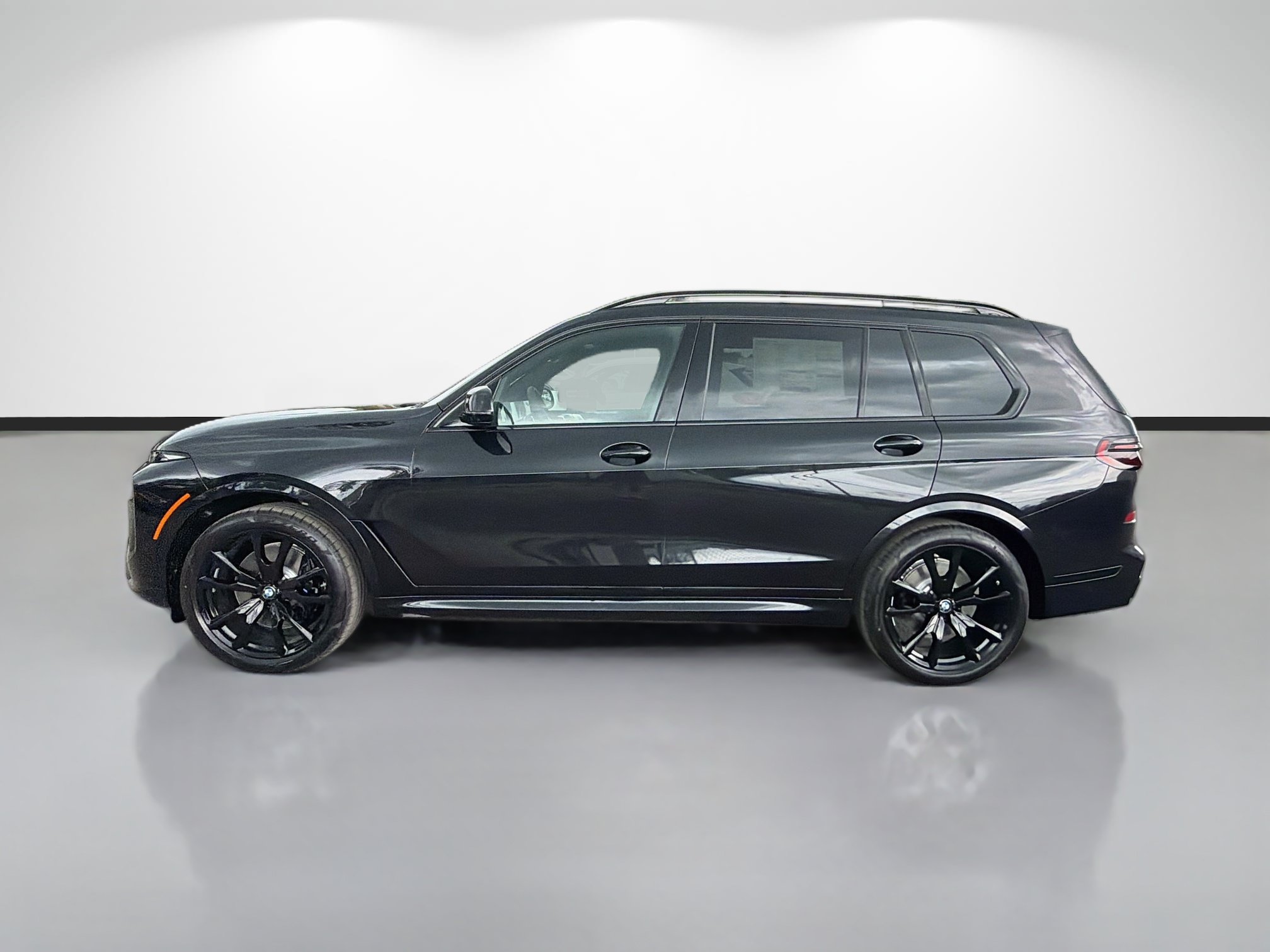 New 2027 BMW X7 xDrive40i w/ M Sport Package AWD/4WD image 6