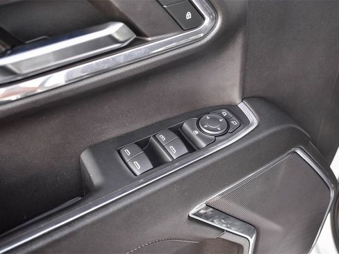 Used 2024 Chevrolet Silverado 1500 RST image 17