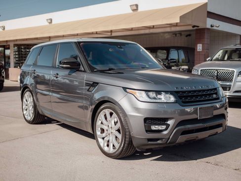 Used 2016 Land Rover Range Rover Sport Supercharged AWD/4WD image 3