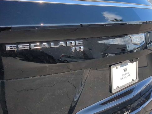 New 2025 Cadillac Escalade IQ Luxury 2 image 9