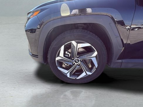 Used 2024 Hyundai Tucson Limited AWD/4WD image 17