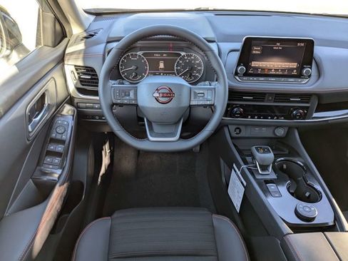 New 2026 Nissan Rogue SV image 18