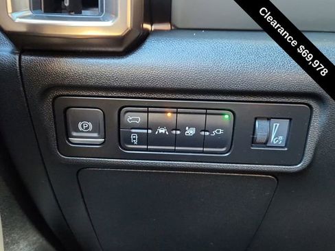 Used 2024 GMC Hummer EV 3X AWD/4WD image 36
