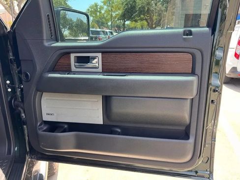 Used 2014 Ford F150 Lariat w/ Equipment Group 502A Luxury AWD/4WD image 40