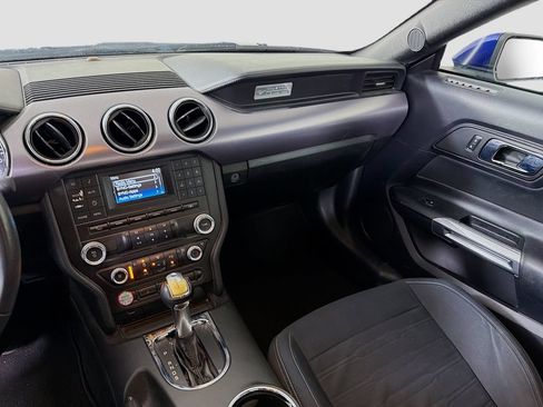 Used 2015 Ford Mustang GT RWD image 24