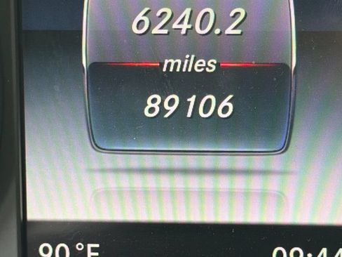 Used 2019 Mercedes-Benz GLC 300 image 28