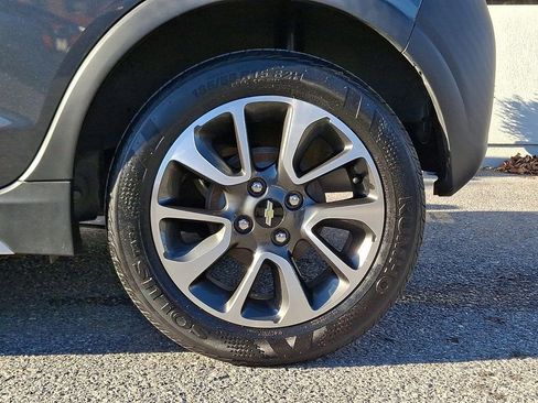 Used 2017 Chevrolet Spark ACTIV image 9