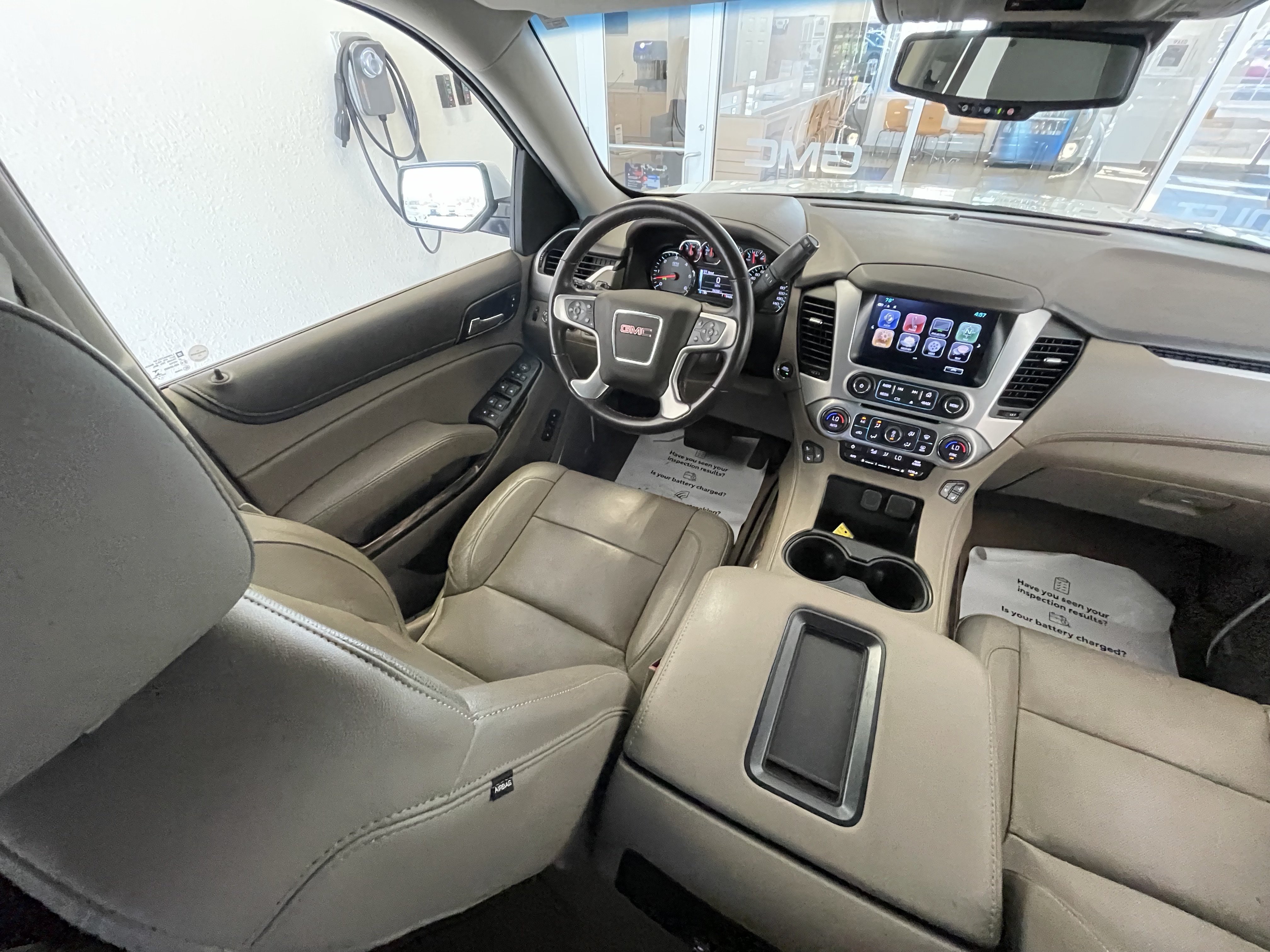 Certified 2019 GMC Yukon SLT w/ Premium Edition AWD/4WD image 34