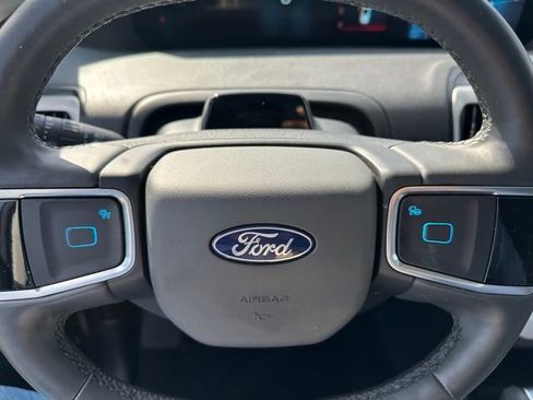 Used 2025 Ford Expedition Max Active AWD/4WD image 39